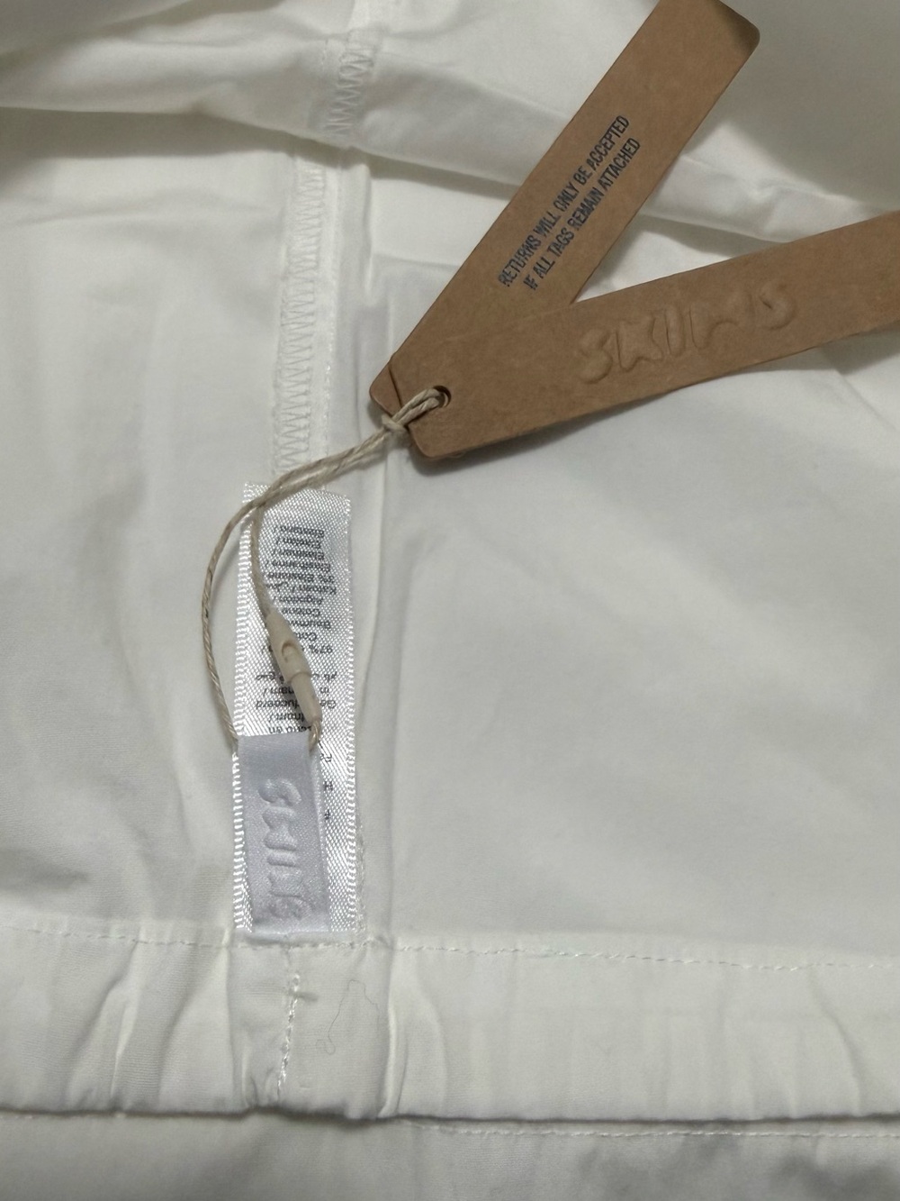 SKIMS White Wide Leg Pants - Picture 5 of 6